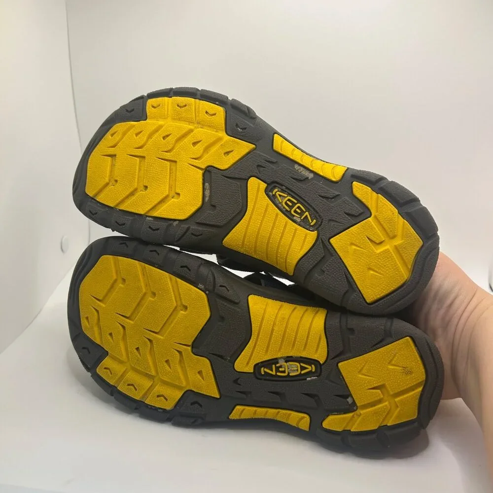 Keen blue gray yellow water hiking outdoor shoes kids 5